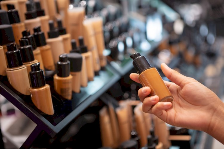 In Bogus Cosmetics, The Ingredients Include Mercury And Faeces